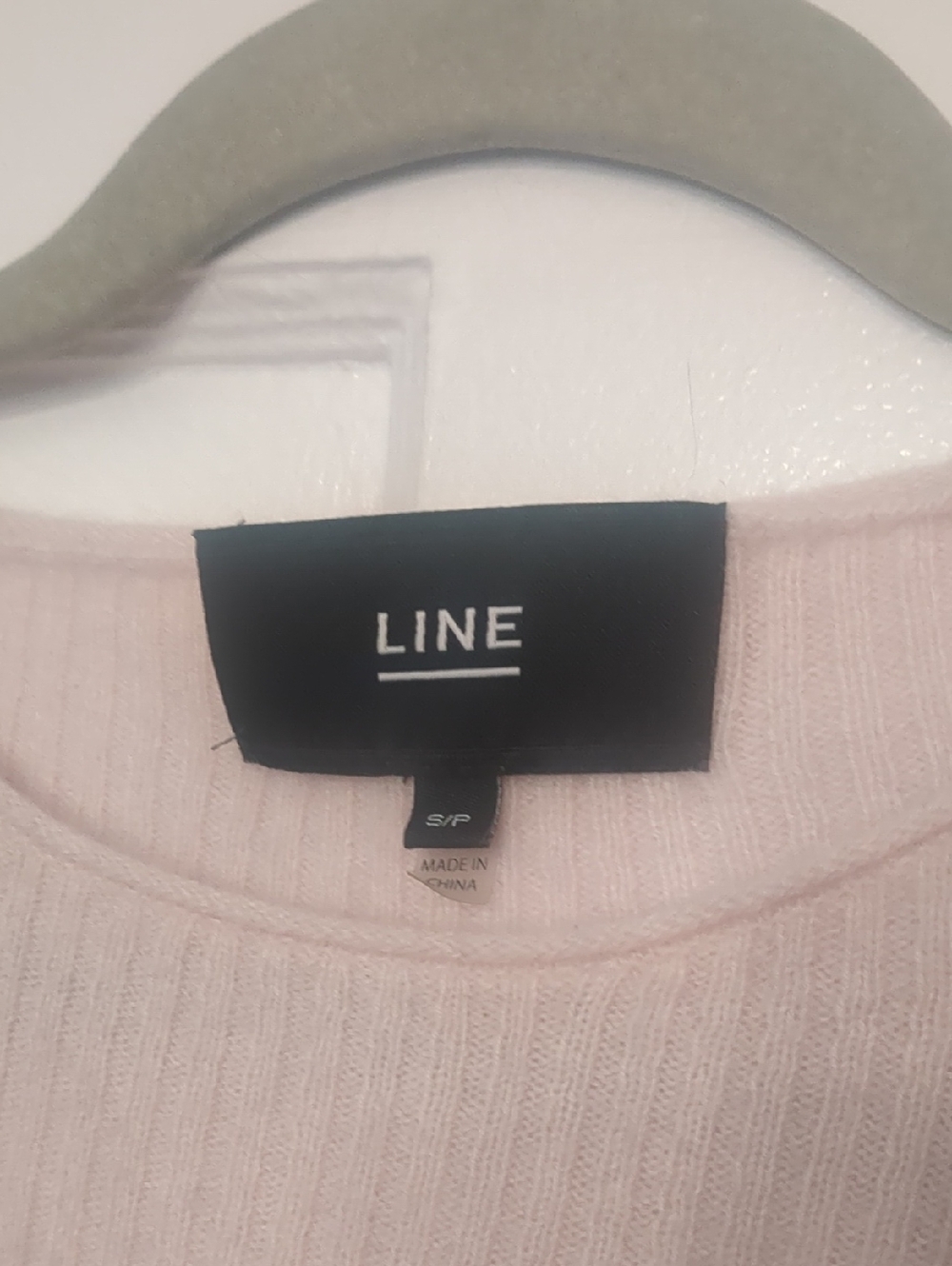 Slim Ribbed Cashmere Sweater - Picture 3 of 5